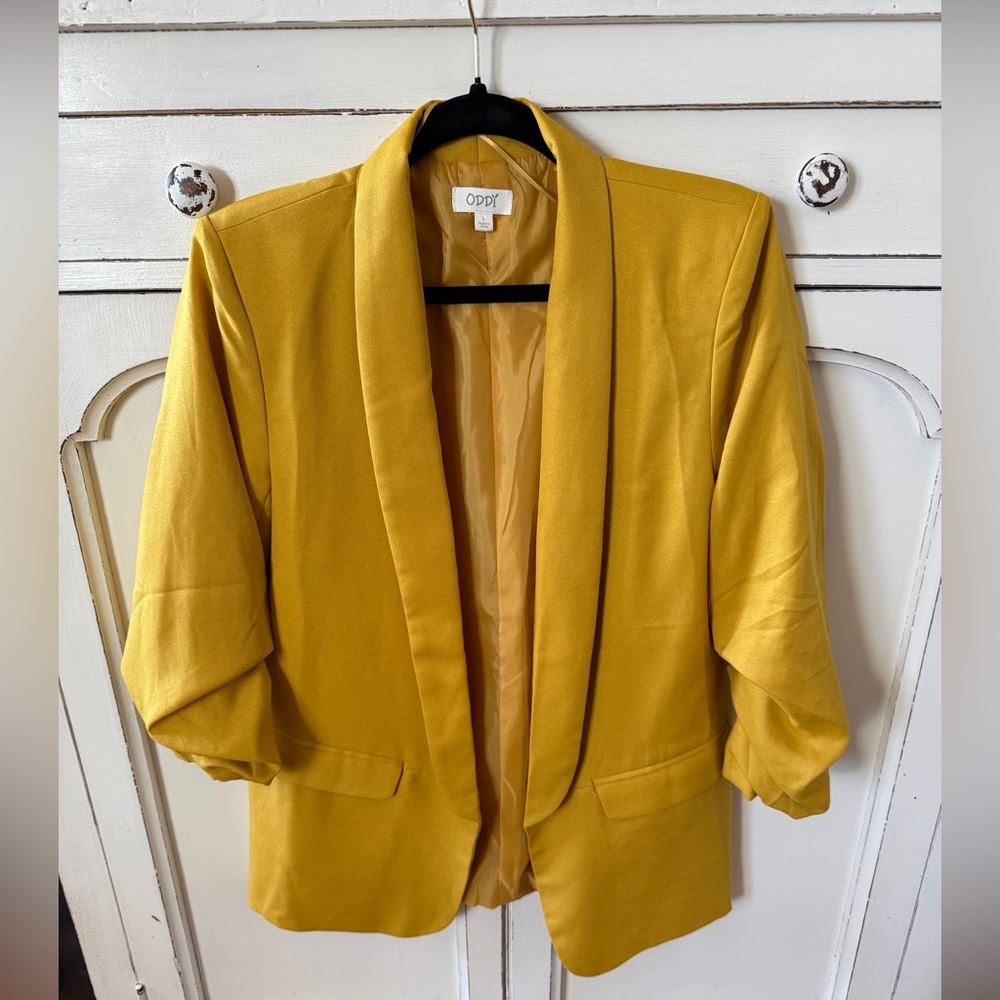 Mustard 3/4 sleeve blazer